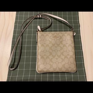 Coach crossbody purse